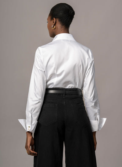 MADELENA "THE BOSS" WHITE TAILORED V-NECK ORGANIC COTTON SHIRT