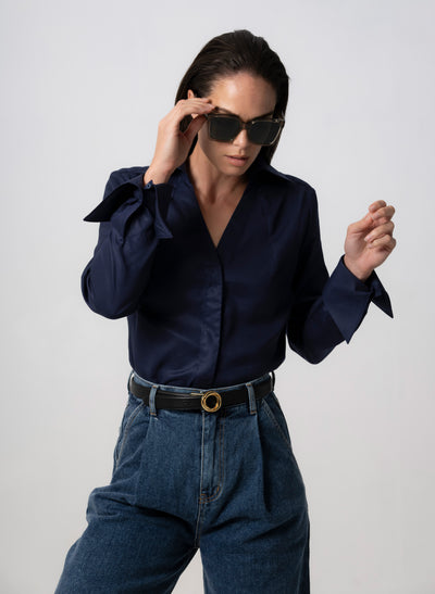 MADELENA "THE BOSS" NAVY TAILORED V-NECK SHIRT IN TENCEL