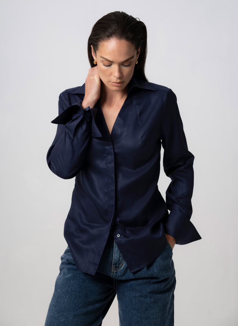 MADELENA "THE BOSS" NAVY TAILORED V-NECK SHIRT IN TENCEL