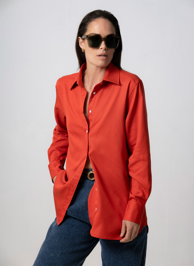 MAX “THE BOYFRIEND” VERMILLION SHIRT IN TENCEL